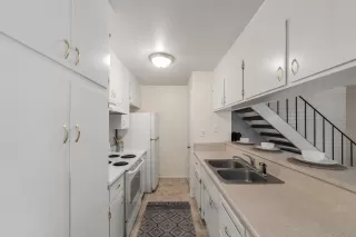 Photo #6: 223113477 Listing 