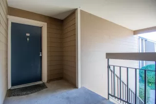 Photo #1: 223113640 Listing 