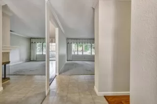 Photo #4: 223113954 Listing 