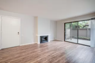 Photo #3: 223113992 Listing