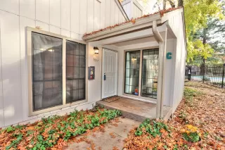 Photo #1: 223114047 Listing