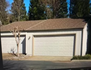 Photo #2: 223114047 Listing