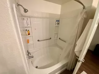 Photo #5: 223114384 Listing 