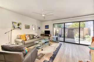 Photo #1: 223114638 Listing