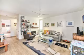 Photo #2: 223114638 Listing