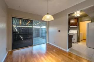 Photo #6: 223114835 Listing 