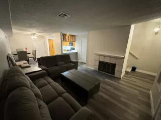 Photo #5: 223115683 Listing