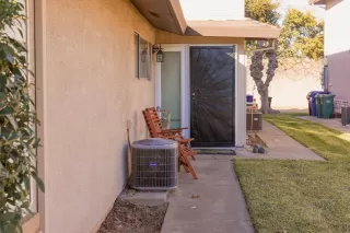 Photo #1: 223115939 Listing