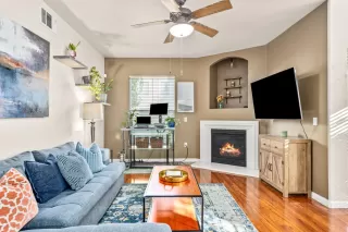Photo #4: 223116166 Listing