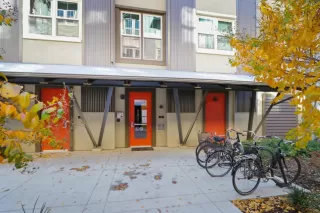 Photo #1: 223116241 Listing