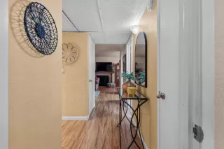 Photo #2: 223116618 Listing