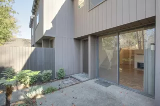 Photo #3: 223117013 Listing