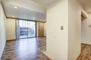 Photo #5: 223117013 Listing