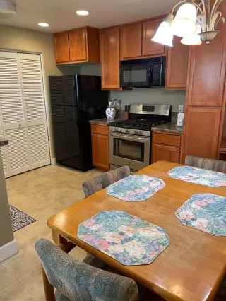 Photo #5: 223117359 Listing