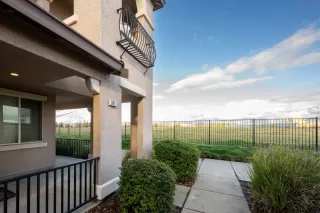 Photo #1: 224000202 Listing