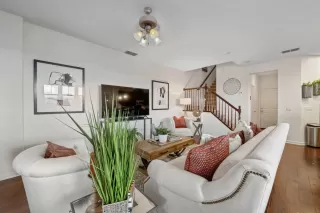 Photo #4: 224000202 Listing