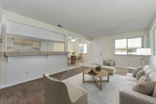 Photo #3: 224000405 Listing 