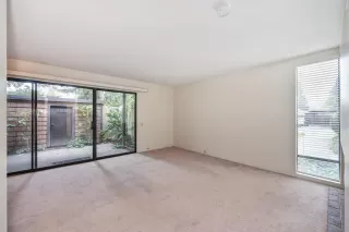 Photo #3: 224000501 Listing