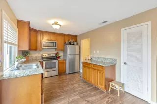 Photo #6: 224000562 Listing 