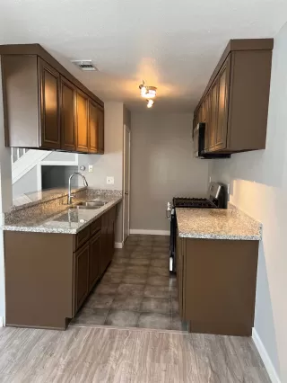 Photo #1: 224000749 Listing