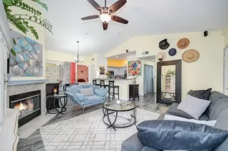 Photo #3: 224001885 Listing