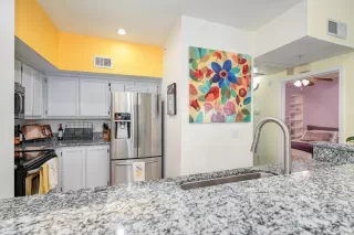 Photo #4: 224001885 Listing