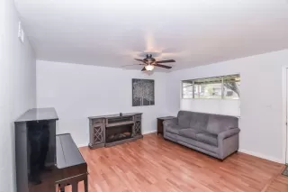 Photo #3: 224002202 Listing