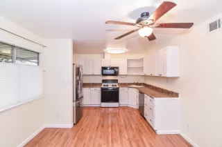 Photo #4: 224002202 Listing