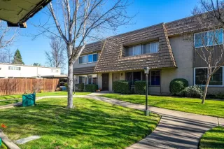 Photo #1: 224002255 Listing