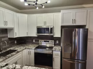 Photo #1: 224002406 Listing 