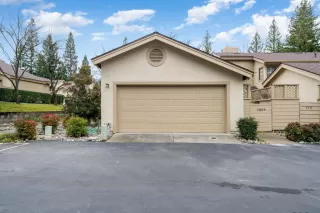 Photo #1: 224003200 Listing