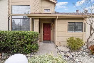 Photo #2: 224003200 Listing