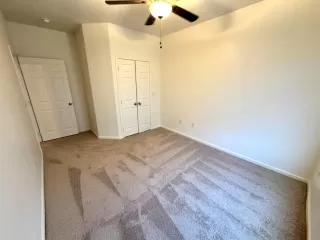 Photo #5: 224003413 Listing