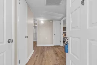 Photo #3: 224003421 Listing 