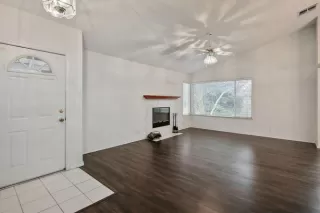 Photo #4: 224003485 Listing 