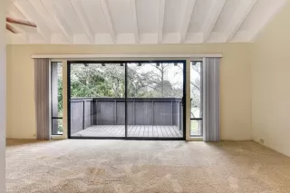 Photo #3: 224004292 Listing