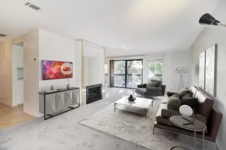 Photo #5: 224005543 Listing