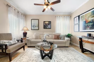 Photo #4: 224005593 Listing 