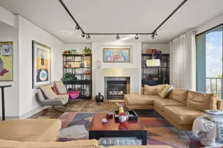 Photo #2: 224005690 Listing 