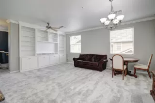 Photo #6: 224005782 Listing