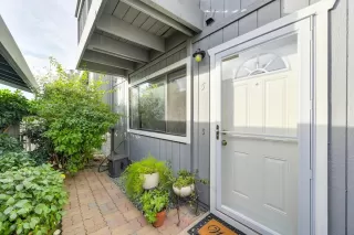 Photo #3: 224005863 Listing