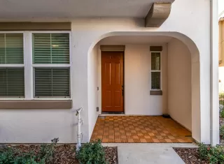 Photo #4: 224006523 Listing