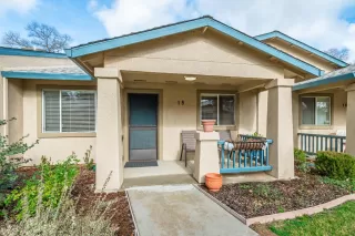 Photo #5: 224006533 Listing 