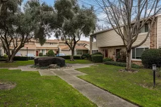 Photo #1: 224006535 Listing