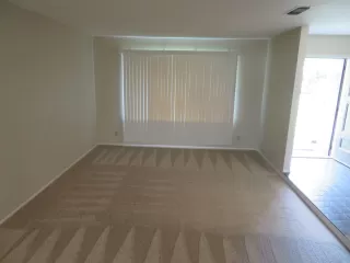 Photo #4: 224006581 Listing