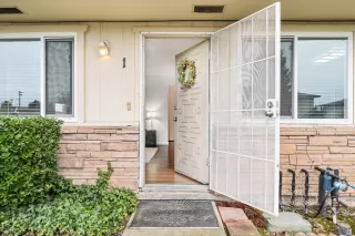 Photo #4: 224006683 Listing