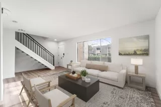 Photo #2: 224006894 Listing