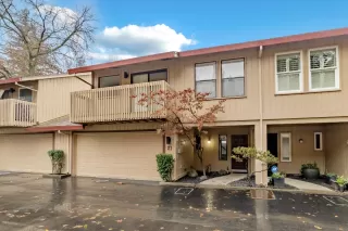 Photo #1: 224007195 Listing