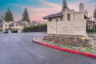 More Details about MLS # 224007339 : 720 SUNRISE AVE #50