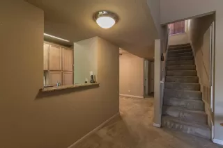 Photo #3: 224008027 Listing